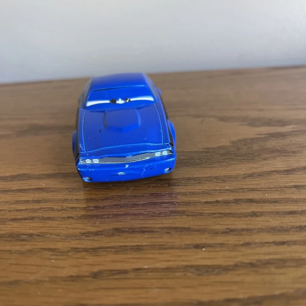 Disney Pixar Cars 2 Rod Torque Redline Diecast 1:55 FC Spy Secret Agent